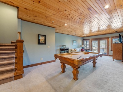 Blue Ridge Cottage - Lower Level Entertainment Area with Deck Access