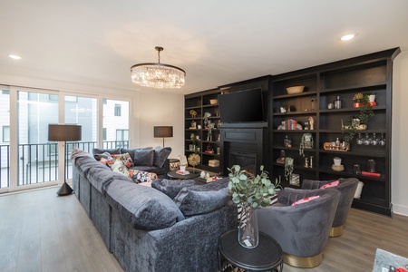 Sigler C - Living Room