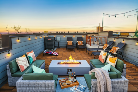 Rooftop with Fire pit