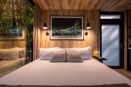 Interior king bed