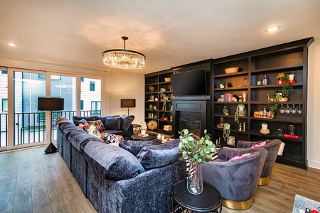 Sigler C - Living Room