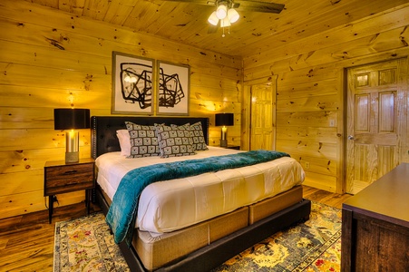 Bedroom 1 - 1 King Size Bed