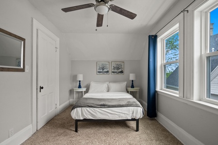 3rd floor bedroom with double bed