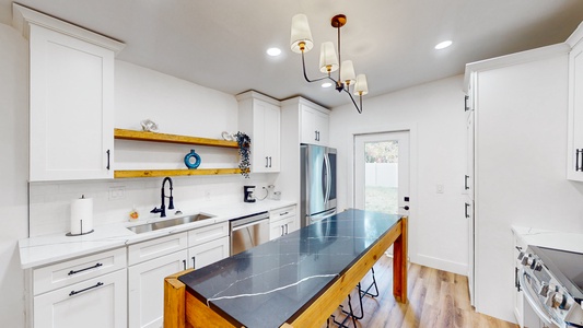 Cozy Kitchen Area, Tampa Home