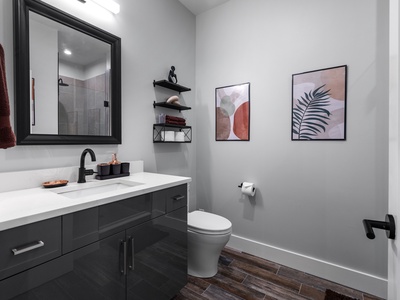 In-unit Bathroom