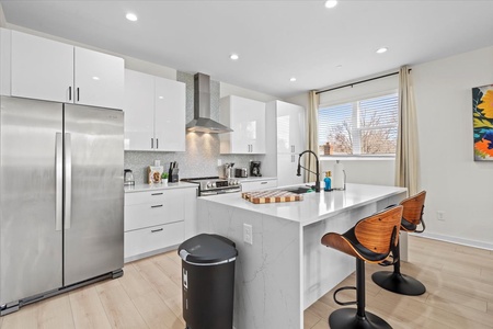 Spacious Kitchen Area