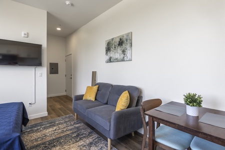 Tacoma Studio Apt near Military Bases