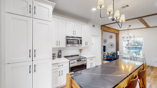 Modern Kitchen Area, Tampa Home