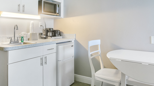 Kitchenette Overview 