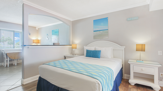 Bedroom Area - Queen Bed