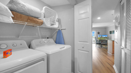 South Beach Room 203 Laundry Room
