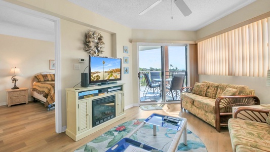 Sunset Resort 302 Living Room