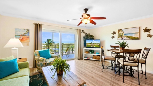 South Beach Room 405 Living Room and Dining Area