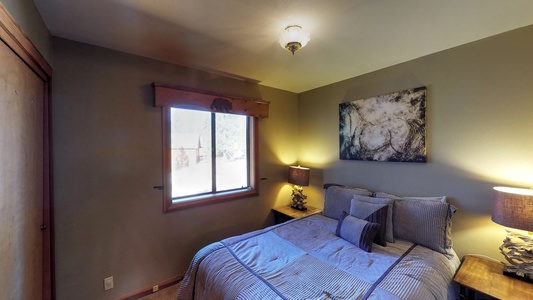 Second Bedroom with Charming Furnishings: Wolfgang Vacation Cabin