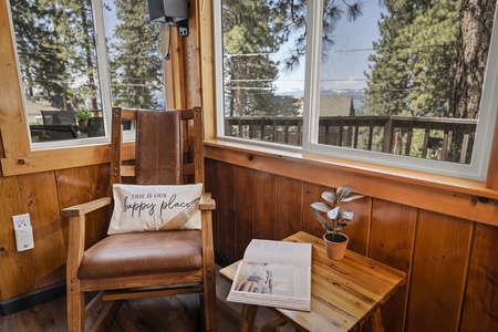 Treehouse Tahoe Cabin with Private Hot Tub