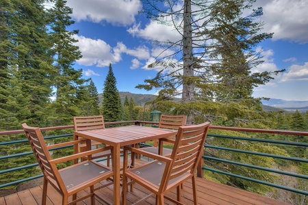 Outside table at this cabin in north lake tahoe: Falcon's Eye View Retreat