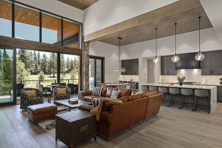 Alpine Greenside Estate Living Room