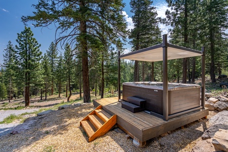 Hot Tub: Private Secluded Valley View Oasis