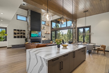 Alpine Greenside Estate Kitchen Island