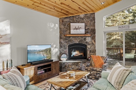 Fireplace :North Lake Tahoe Vacation Lodge
