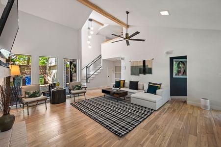 Modern 6BR Villa | Magical Treehouse & Creek