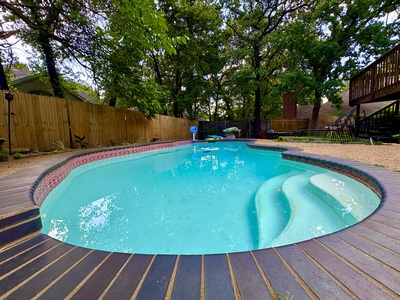 Epic Location Cool Pool, 6Flags, Rangers, Cowboys