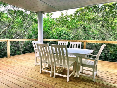 Family meals on the deck!