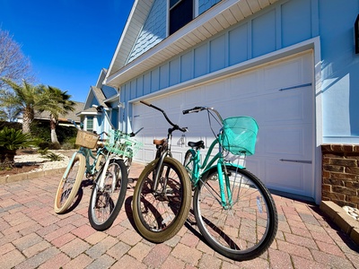 4 Beach Cruiser Bikes are Included!