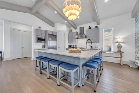 Kitchen island with seating for 7 guests!