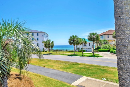 View from the pool deck to the Gulf!