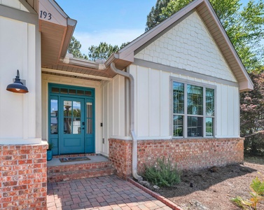 Welcome to your charming beach home!