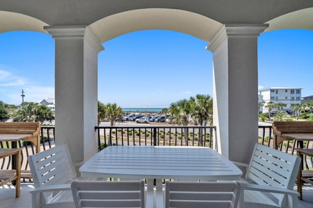 Beautiful shade, breeze and views from the outdoor dining table!