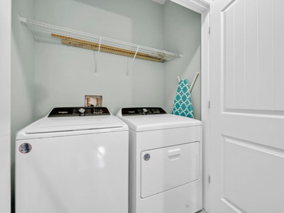 Convenient full-size washer-dryer!
