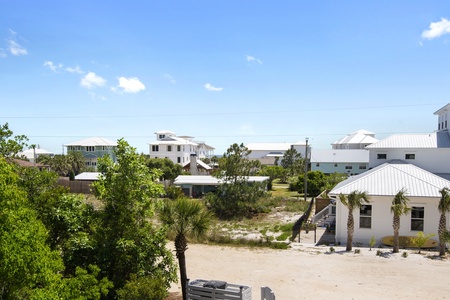 Neighborhood views with the Gulf in the distance!