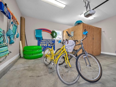 Two beach cruiser bikes are INCLUDED!
