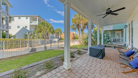 Private patio, fire pit, and fenced yard!