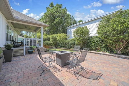 Beautiful outdoor patio with firepit!