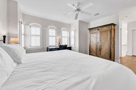 The master king suite with huge private bathroom!
