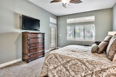 The master (king) features a private bathroom and plenty of space!
