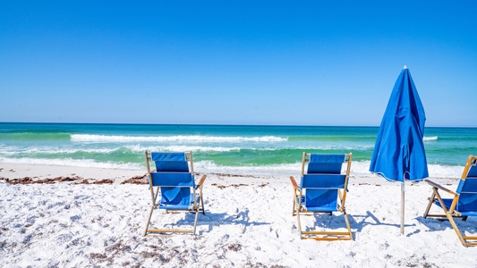 The emerald waters and sugar-white sands of the Gulf of Mexico!