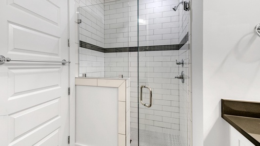 The 3rd floor queen bedrooms share a large full bathroom with walk-in shower!