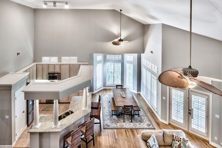 Wonderful open-plan design!
