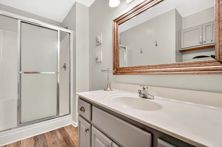 Bedroom 3 Private Bath 3-2