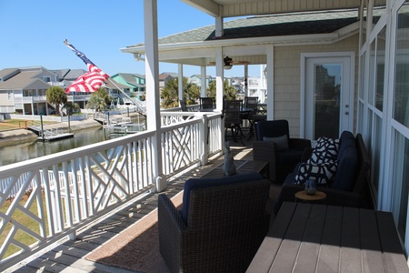 canal side deck