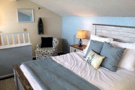 Loft Area 2