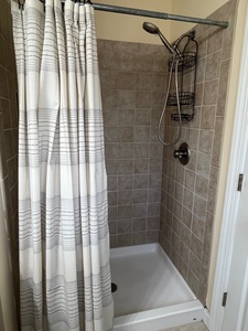 Bathroom 3-2