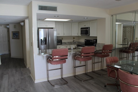 Kitchen - Bar