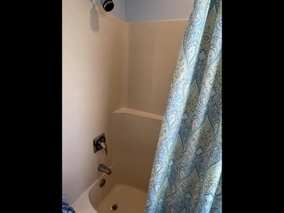 Bedroom 4 Private Bath Tub/Shower