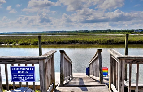 Community Dock