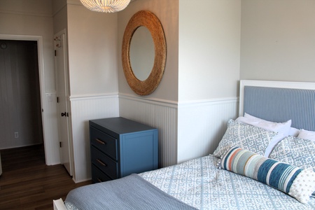 Bedroom 3-3